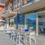 The Patio Over Varenna * Перледо
