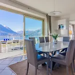 The Patio Over Varenna * Перледо