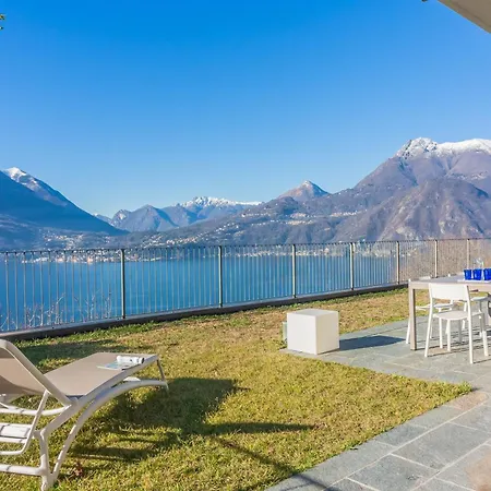 The Patio Over Varenna Perledo