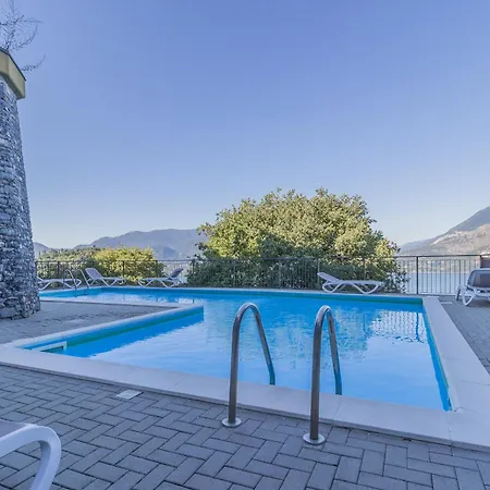 The Patio Over Varenna Appartement